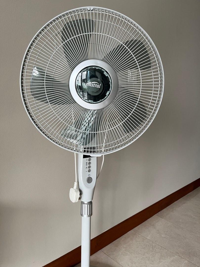 (NOT WORKING) Mistral Fan, Furniture & Home Living, Lighting & Fans