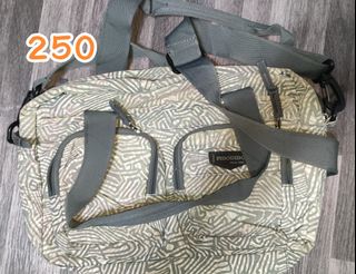 (Category: ) located in . Submitted by flippingthrift (Listing ID 1186676817, Image 1). Description: .