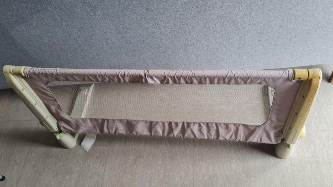Safety 1st Bed Guard Rail, Babies & Kids, Baby Nursery & Kids Furniture