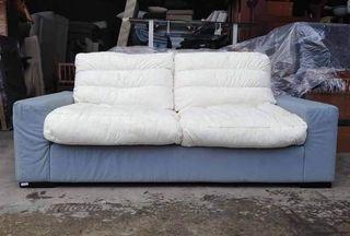 Sofa
✅L68 W33 inches
✅2-3 seater
✅Washable fabric seat
✅Bulky foam
✅In very good condition
✅Japan furniture
✅On hand, ready to deliver