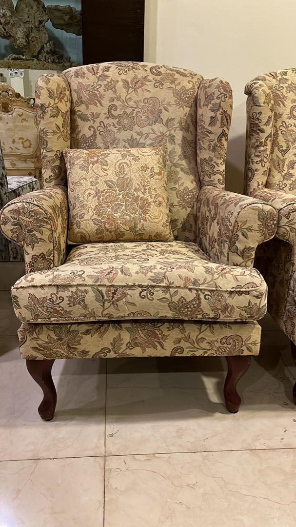 Sofa Wing Chair, Furniture & Home Living, Furniture, Sofas on Carousell