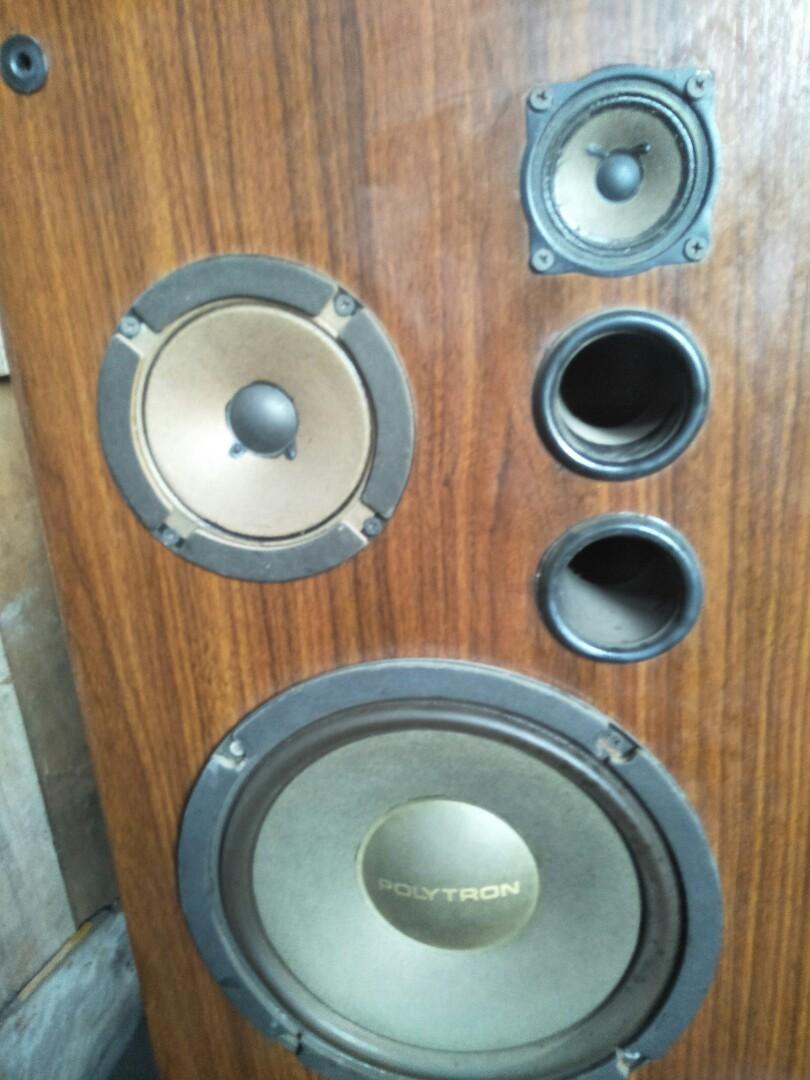 Speaker pasif polytron jadul mulus, Elektronik, Audio di Carousell