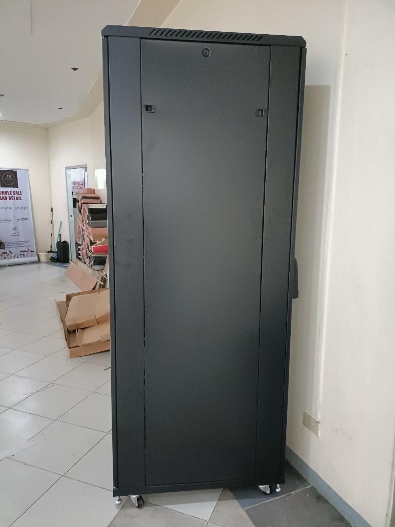 Toten 42U Free Standing Data W=800x D=1000x H=7FT Perforated