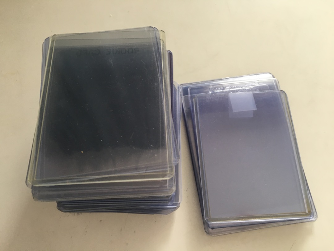 Trading card top loader, Hobbies & Toys, Memorabilia & Collectibles