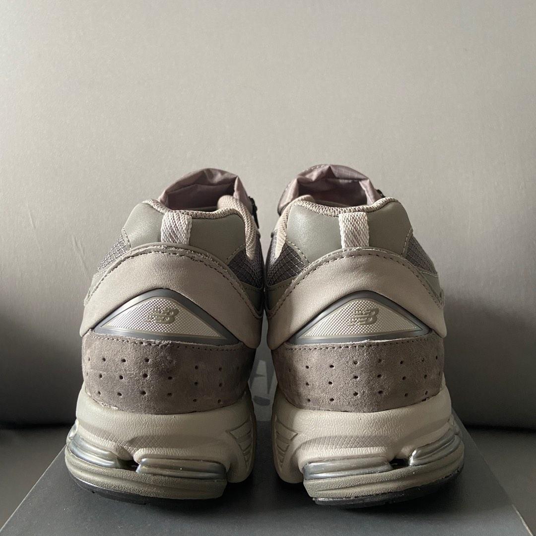 現貨(US8.5) New Balance M 2002 RVC, 男裝, 鞋, 波鞋- Carousell