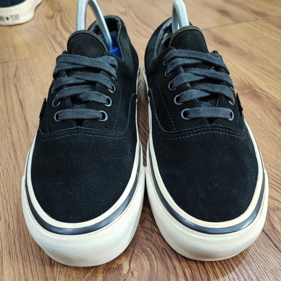 vans era anaheim black