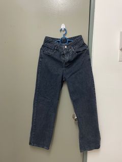 (Category: ) located in . Submitted by ahyappwinnie (Listing ID 1186833029, Image 1). Description: .