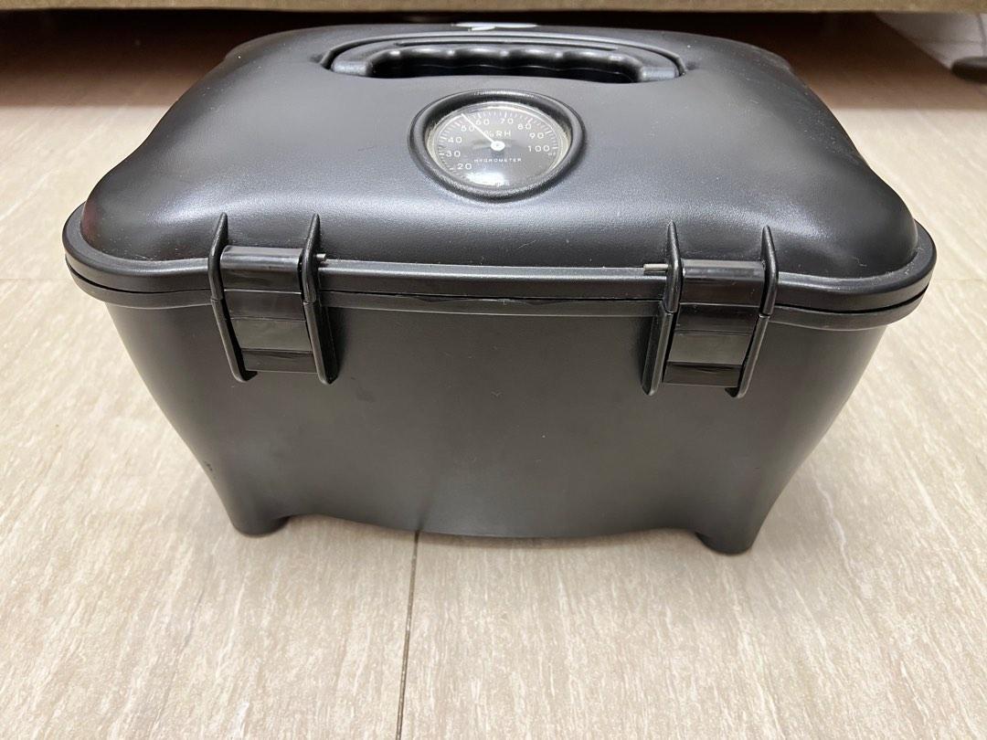 10L dry box for camera, Photography, Photography Accessories, Dry Boxes