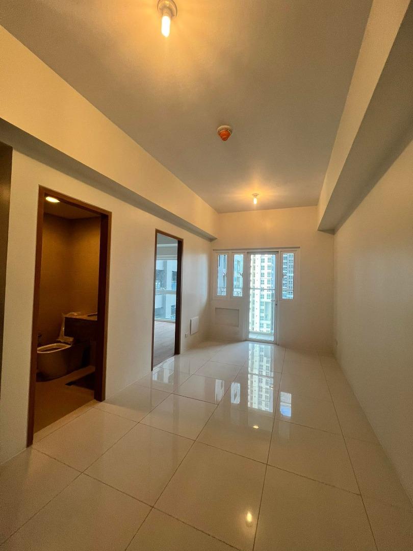 1 Bedroom Madison Park West Condo at Fort BGC Taguig, Property, For