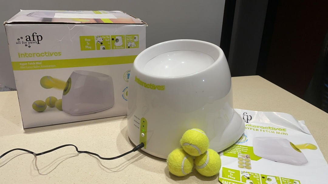 2819) AFP Automatic Dog Ball Launcher Automatic Ball Launcher for Dogs