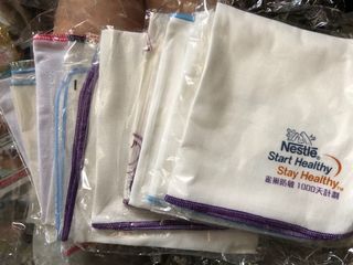 （分類：）位於 。 由 sillymuimui 提交（商品編號 1186936860，圖片 1）。簡介： 。