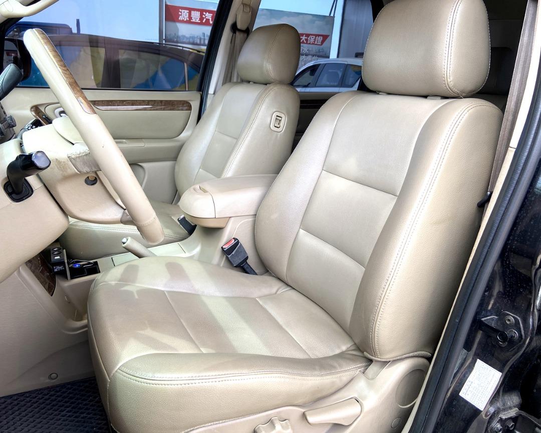 福特 ESCAPE 2.3 天窗 電收後視鏡 恆溫空調 ABS 安全氣囊 鋁圈 倒車雷達 車頂行李架 一手車 里程保證 照片瀏覽 3