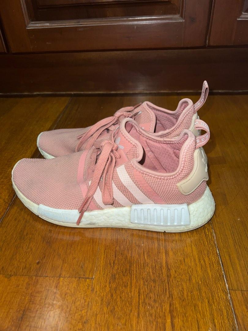Adidas nmd hotsell vapor pink