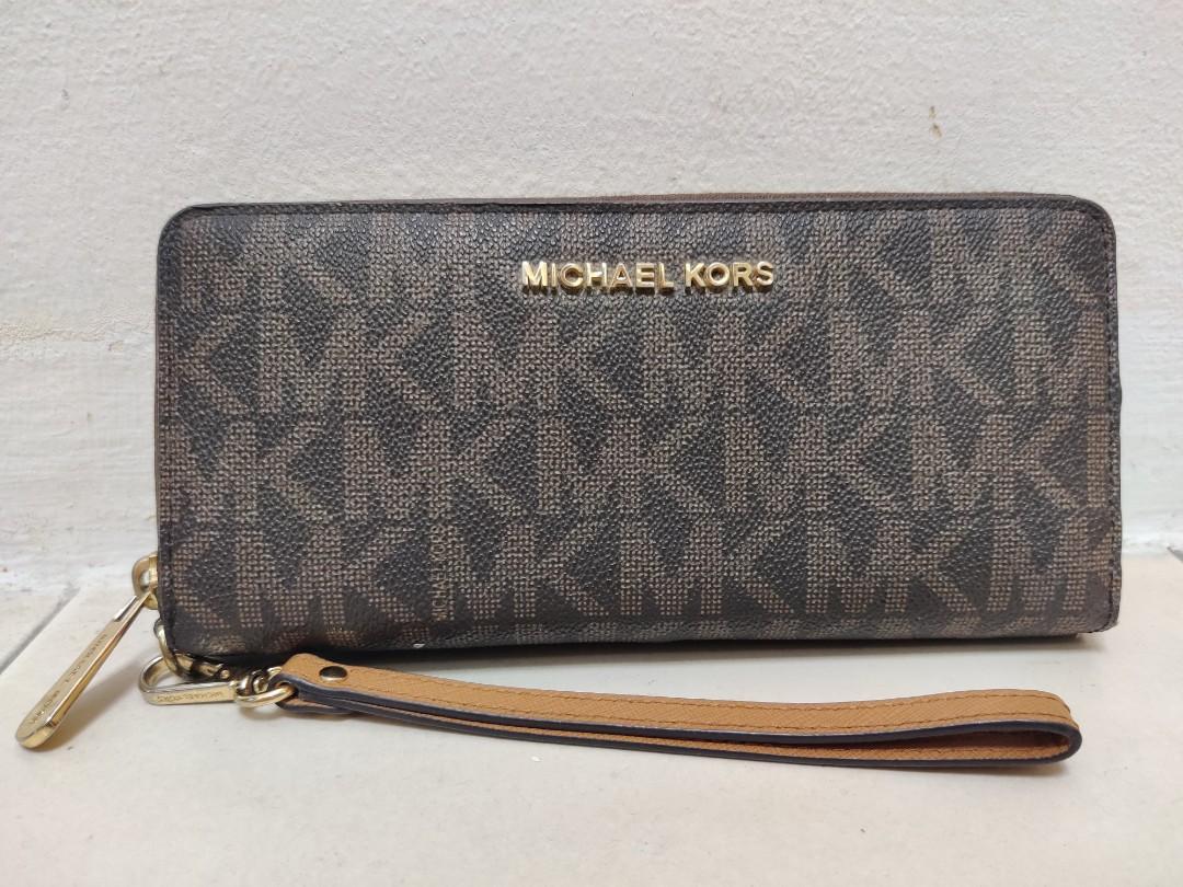 Authentic MK MICHAEL KORS Women's Wallet Dompet Perempuan Coach LV, Women's  Fashion, Bags & Wallets, Wallets & Card holders on Carousell