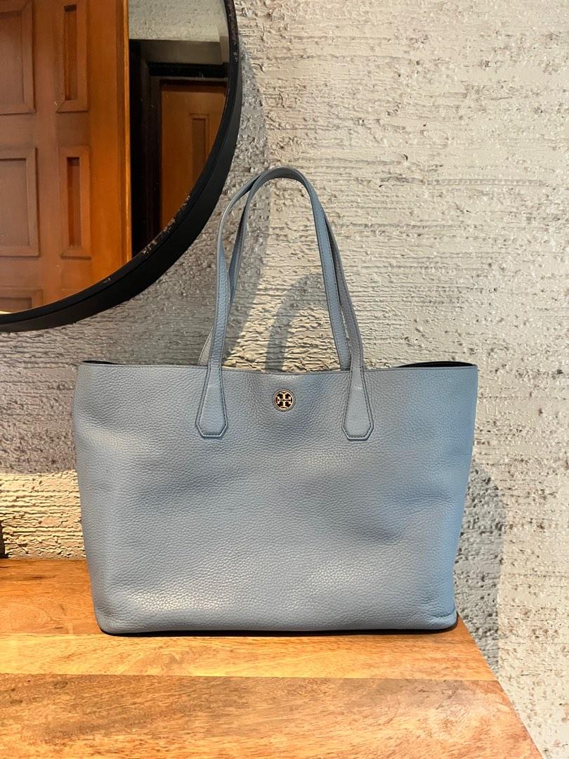 Authentic Tory Burch Tote (Category: Luxury Bags & Wallets) located in San Juan City. Submitted by roxanneio (Listing ID 1186915826, Image 1). Description: Tory Burch Perry tote bag Authentic from US With paperbag. Free bag organizer Bought for 12k+ Mode of Payment: Gcash, Unionbank, Tonik Mode of Delivery: Same day booking c/o buyer Mail courier via Gogo Xpress.