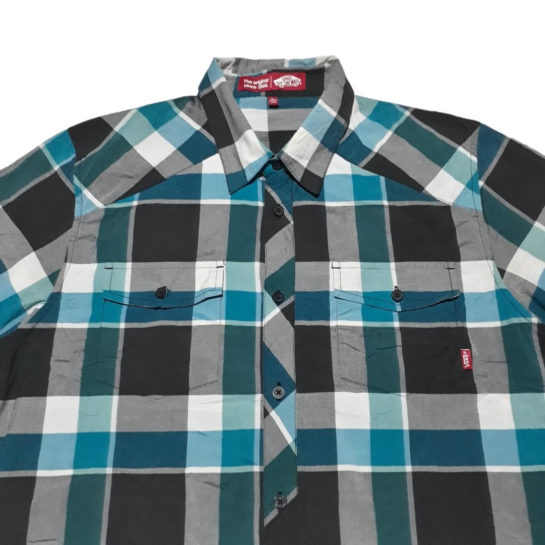 Kemeja vans off hot sale the wall