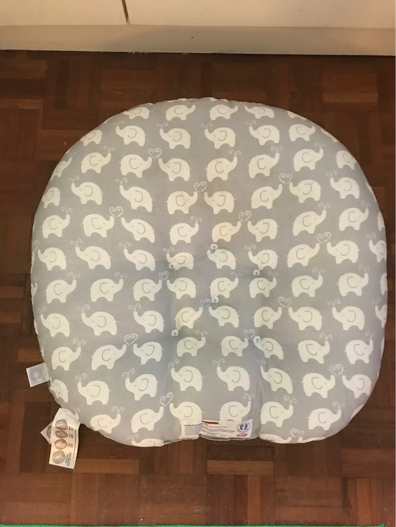 Boppy newborn lounger, Babies & Kids, Baby Nursery & Kids Furniture