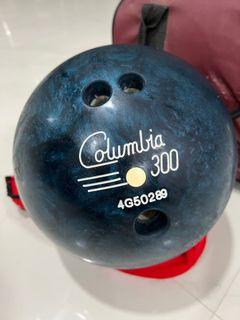 Vtg Galaxie 300 bowling ball, 12 lbs 4 oz, drilled, with Vtg Bowling Bag w/  rack