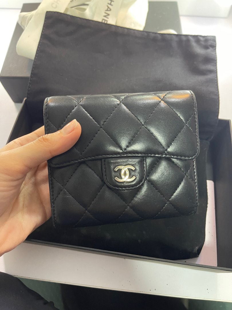 Chanel Classic Small Flap Wallet in Cavier
