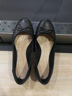 Clarks Leather Flats