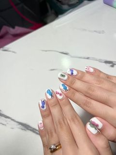 (Category: ) located in . Submitted by nailsbya.sg (Listing ID 1164991576, Image 1). Description: .