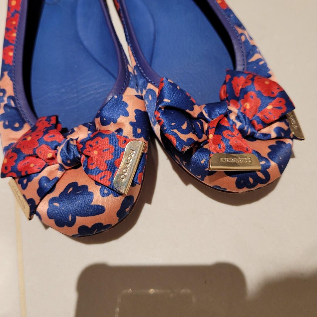 Red clearance coach flats