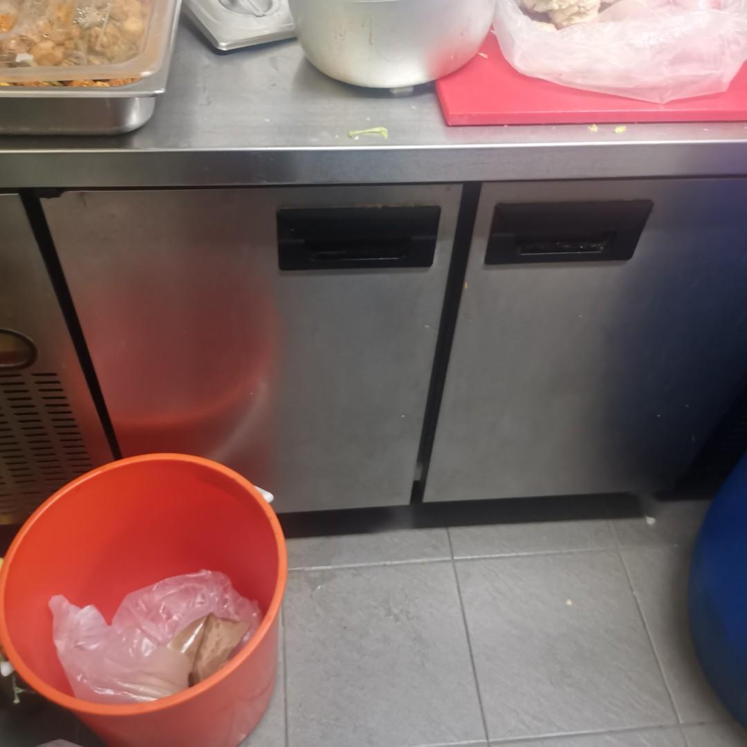 Commercial 2 Door Freezer, TV & Home Appliances, Kitchen Appliances