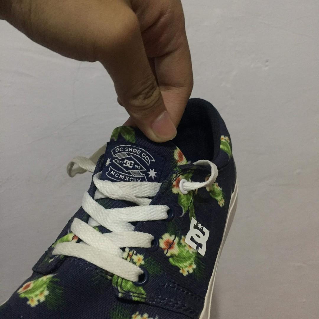 Dc floral shoes store