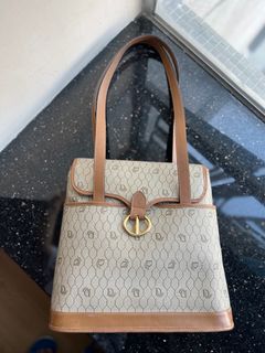 （分類：）位於 。 由 hata156 提交（商品編號 1186954868，圖片 1）。簡介： 。