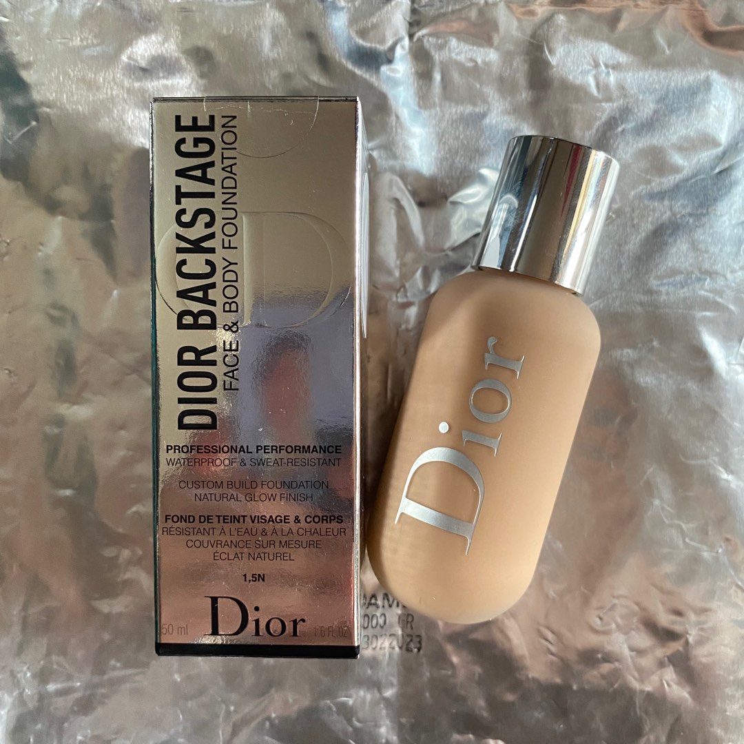 DIOR face and body foundation, Kesehatan & Kecantikan, Rias Wajah di Carousell