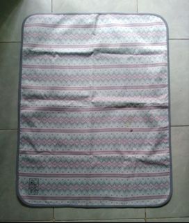 (Kategori: ) berada di . Dikirim oleh fitri21 (ID iklan 1186999753, Gambar 1). Deskripsi: .