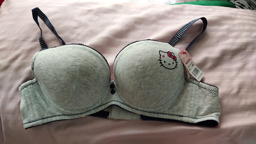 Hello kitty underwear and bra set good quality size 80b new, Women's  Fashion, New Undergarments & Loungewear on Carousell