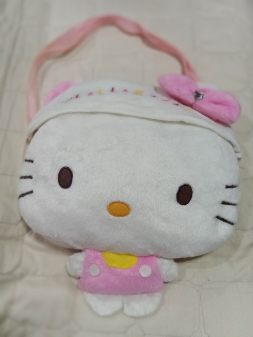 Hello kitty sling bag, Men's Fashion, Bags, Sling Bags on Carousell