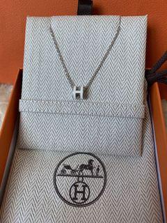 Hermes Pendant