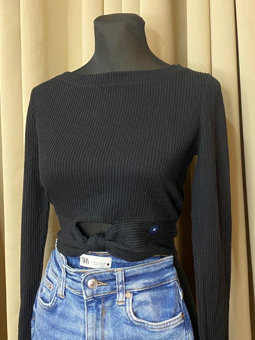 HOLLISTER RIBBED FRONT OPEN BOW CROP TOP (Category: Longsleeves) located in Baguio. Submitted by anneslvd (Listing ID 1186916829, Image 2). Description: HOLLISTER RIBBED FRONT OPEN BOW CROP TOP BNWT SIZE: M (fit s-m) BOUGHT THIS IN U.S. FOR ABOUT 1,400 IF CONVERTED TO PESO .