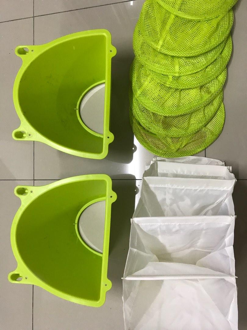 IKEA Krokig Wall Storage with Hooks Green Shelf / SKUBB /FANGST for