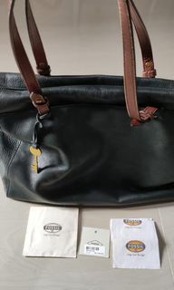 (Kategori: ) berada di . Dikirim oleh halllooooooo (ID iklan 1186904392, Gambar 1). Deskripsi: .
