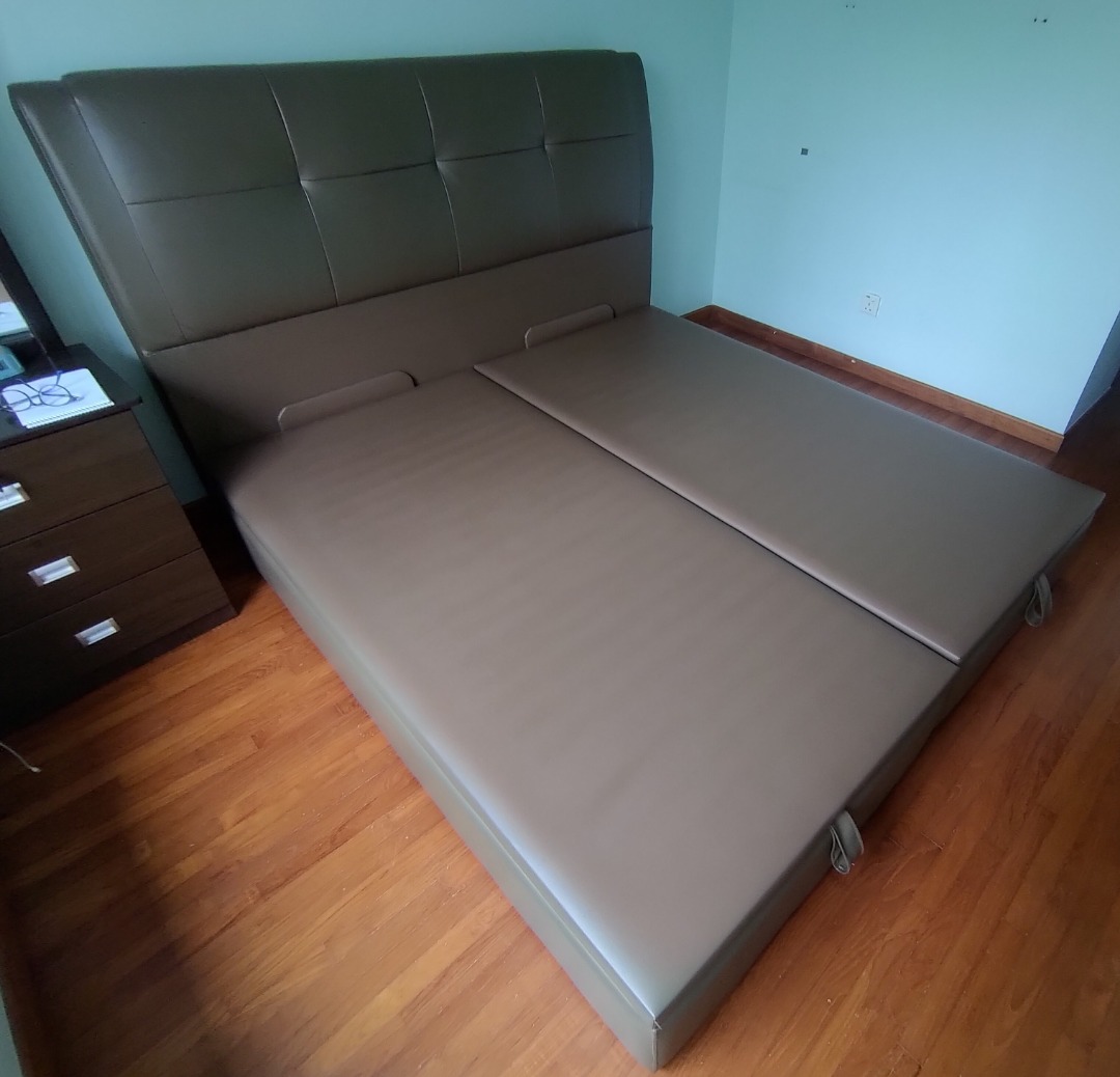 King size storage bed King Koil, Furniture & Home Living, Furniture