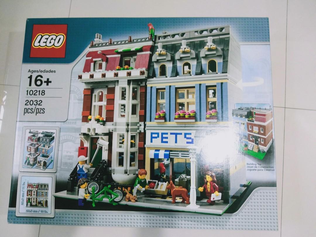 Lego creator pet store hotsell