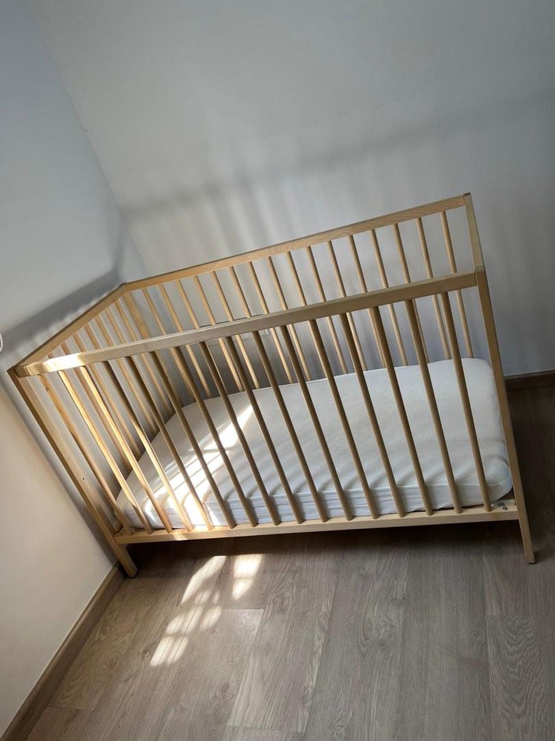 Like New Baby Cot, Babies & Kids, Baby Nursery & Kids Furniture, Cots