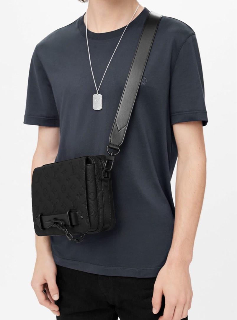 Instagram'da CREPSLOCKER™: “Louis Vuitton Titanium Messenger Bag