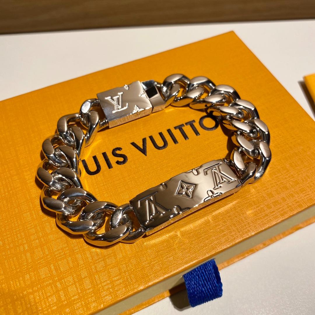 Auth Louis Vuitton Monogram Chain Bracelet Silver Metal M62486 - e54829a