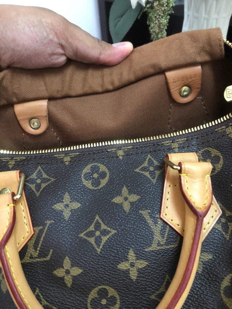 Louis Vuitton Speedy B30, Luxury, Bags & Wallets on Carousell