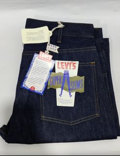 (Category: ) located in . Submitted by pre-loved.mod.stuff (Listing ID 1187039009, Image 1). Description: .