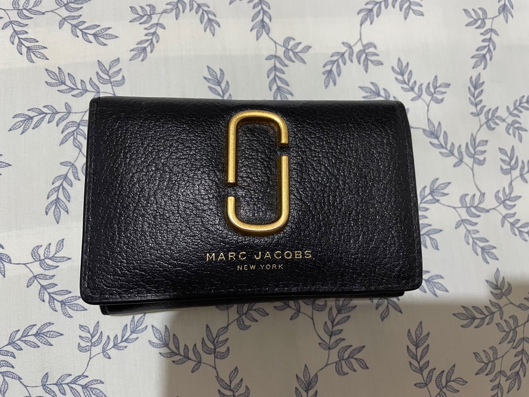 Marc jacobs wallet price clearance