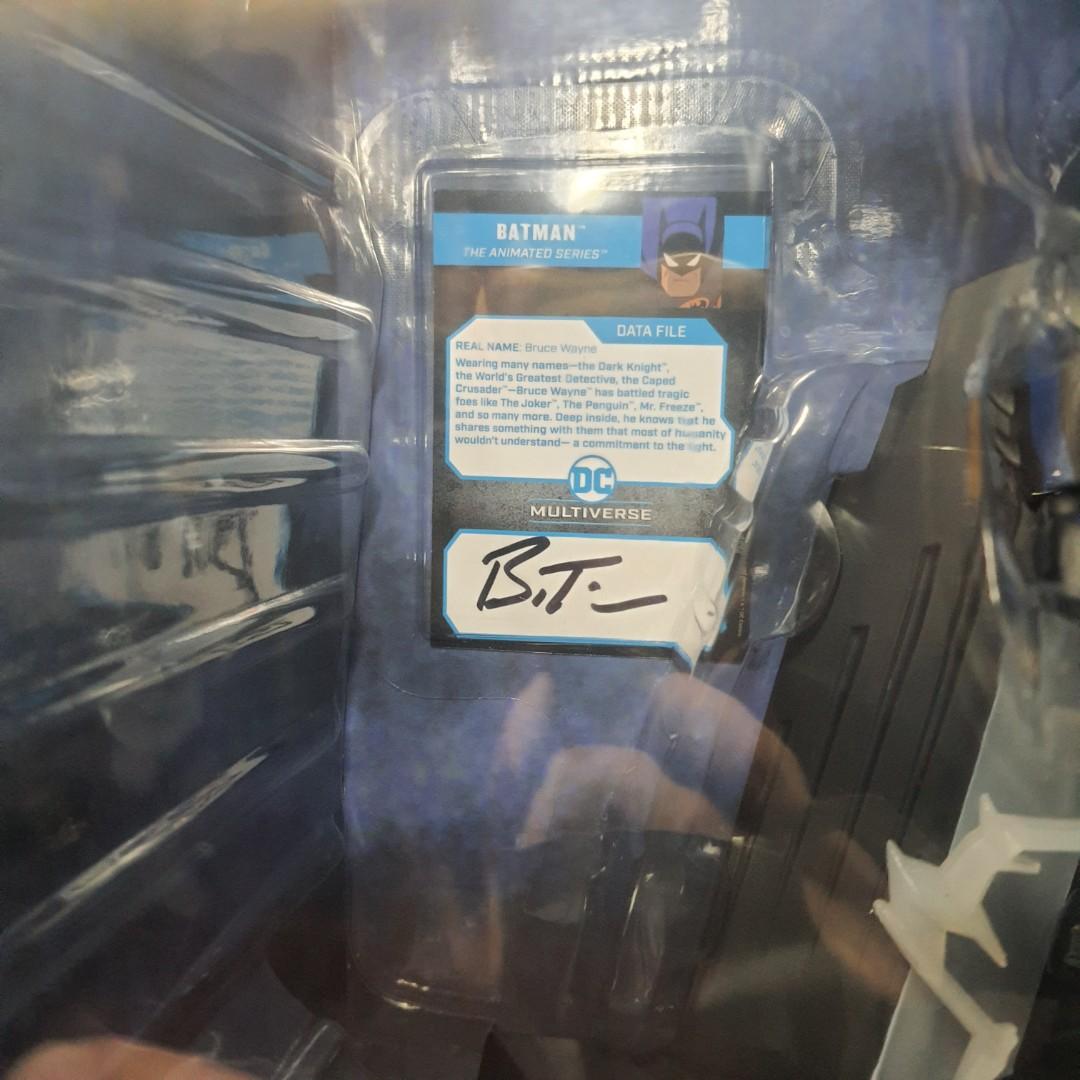 Mcfarlane Batman The Animated Series signed by Bruce Timm (Category: Figurines & Statues) located in Manila. Submitted by Superionbeam (Listing ID 1186979062, Image 2). Description: Mcfarlane Gold Label Batman the Animated Series signed by Bruce Timm. Item is Misb. Box has a little dents but all goods. lights are good Manila area Mop is BDO 7.5k.