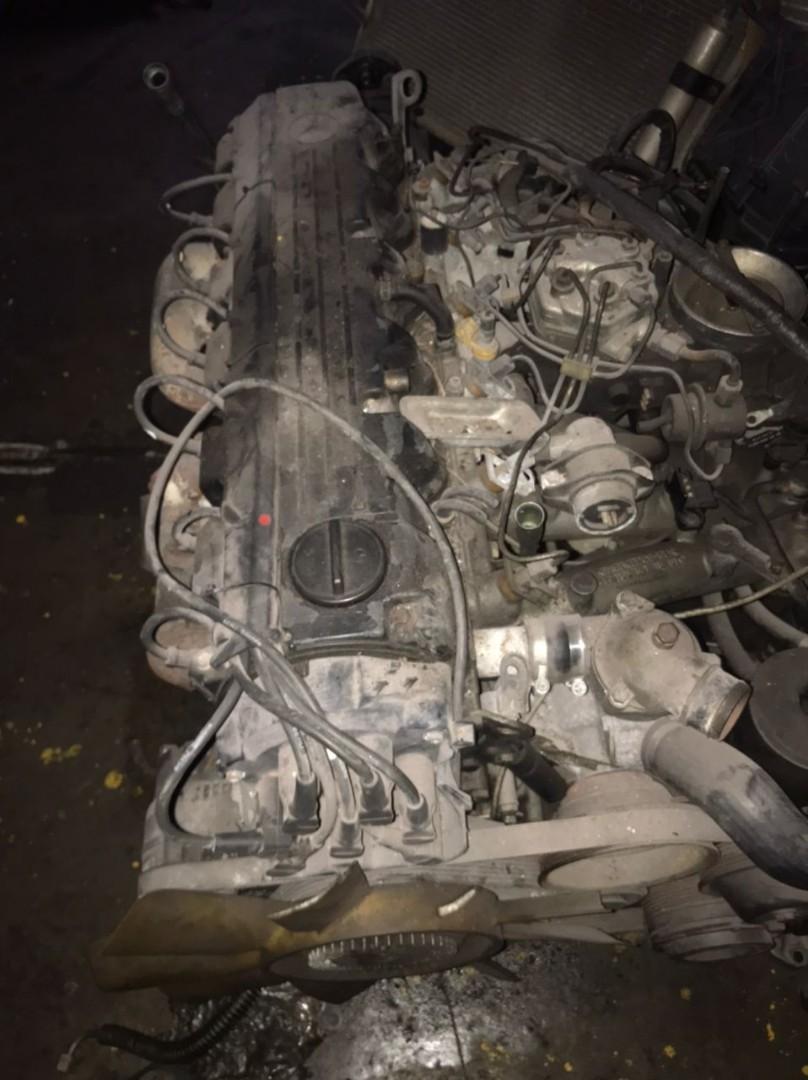 Mercedes m103 online engine
