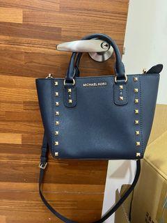 真品Michael Kors 藍色防刮皮革斜背包