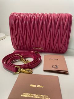 （分類：）位於 。 由 meimeitt35 提交（商品編號 1186907914，圖片 1）。簡介： 。
