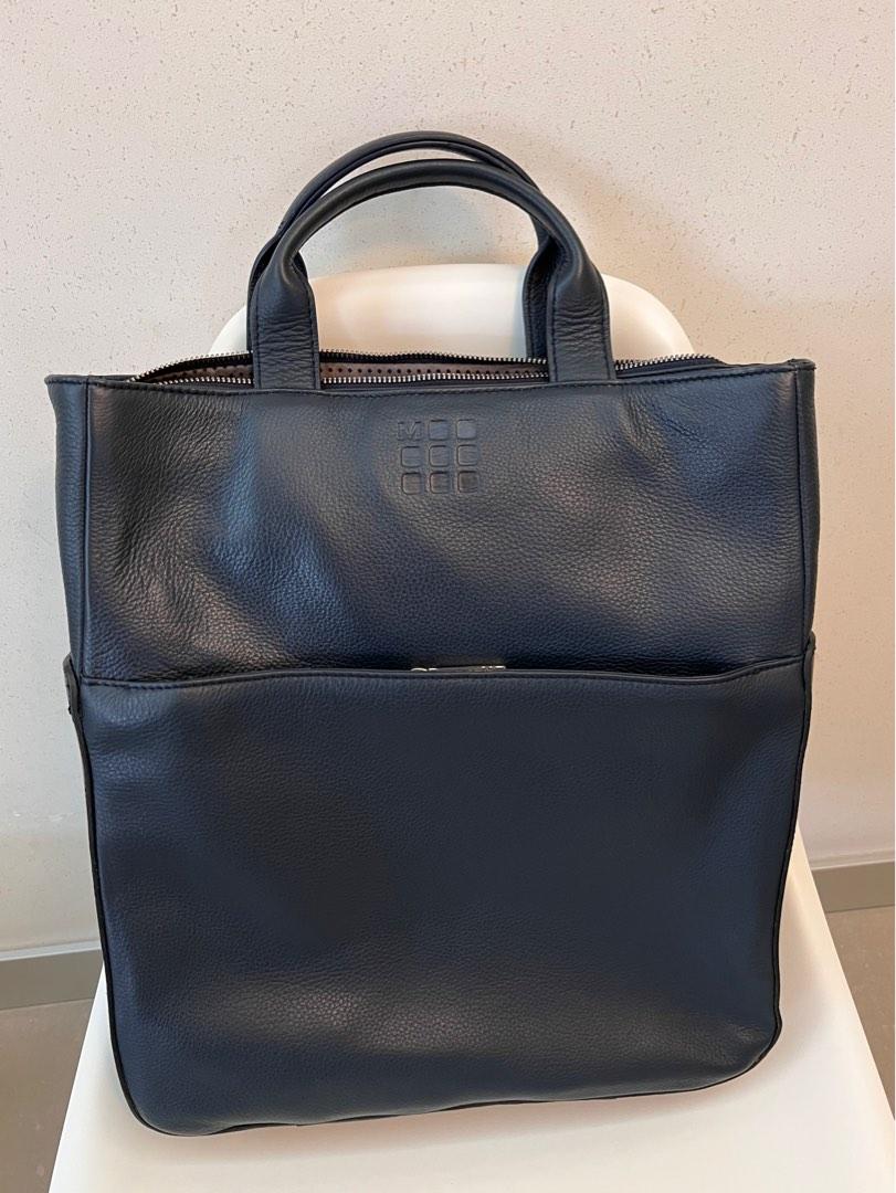 Moleskine classic leather tote bag Prussian Blue, 男裝, 袋, 公事包 Carousell